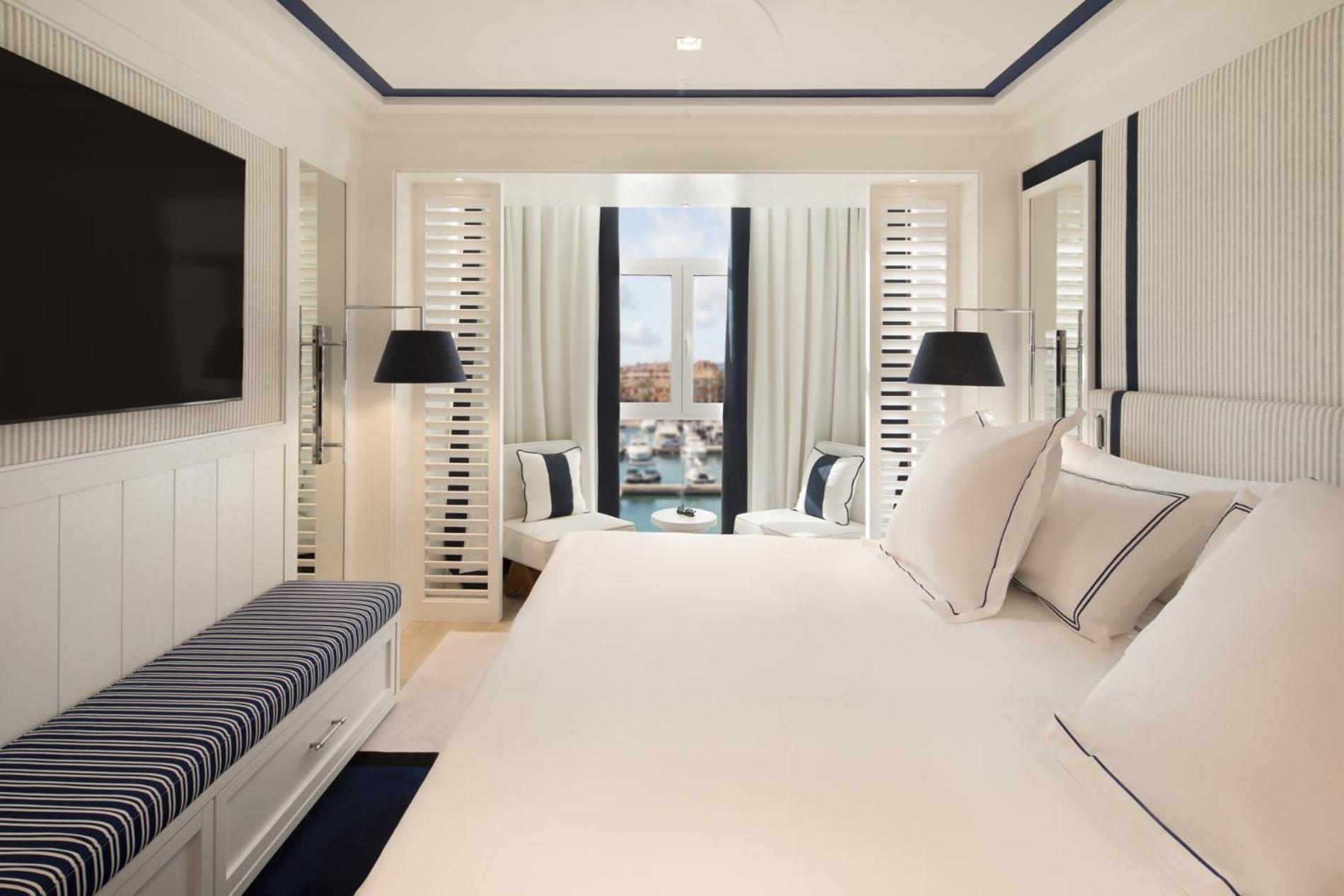 Hotel Mim Sotogrande Club Maritimo Екстериор снимка