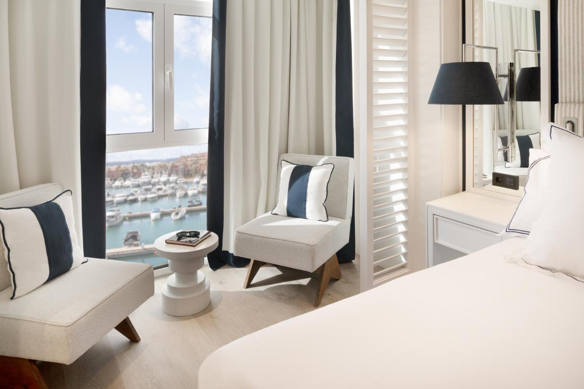Hotel Mim Sotogrande Club Maritimo Екстериор снимка