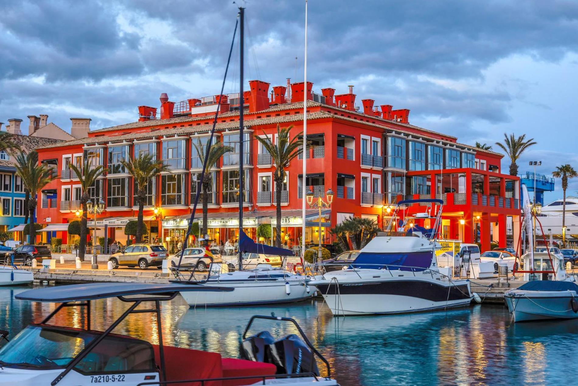 Hotel Mim Sotogrande Club Maritimo Екстериор снимка