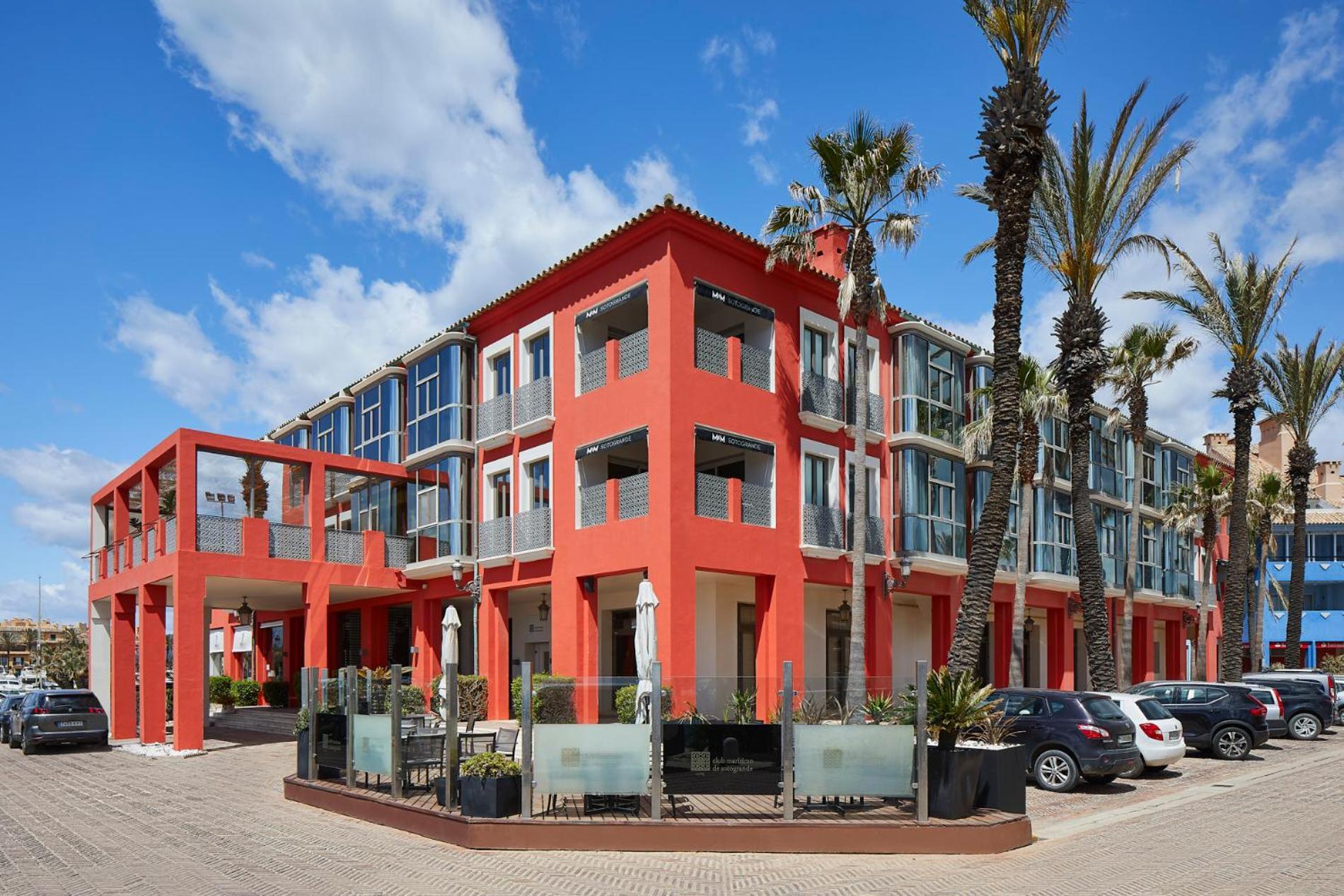 Hotel Mim Sotogrande Club Maritimo Екстериор снимка