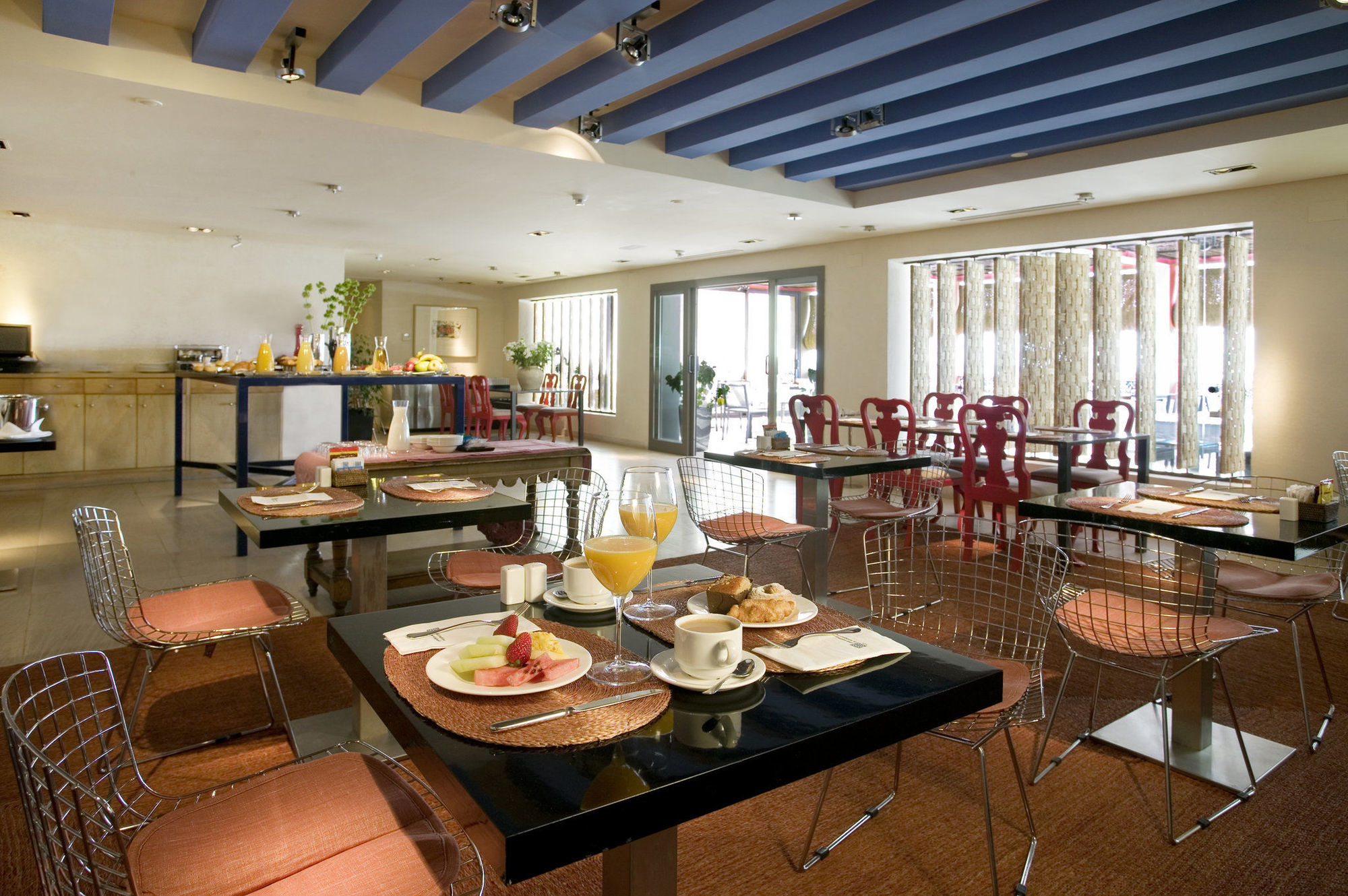 Hotel Mim Sotogrande Club Maritimo Ресторант снимка